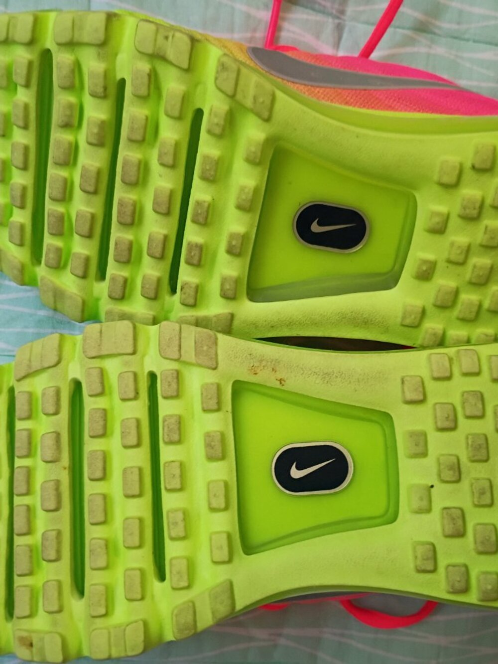 Nike size 6Y 24cm - Picture 2 of 6